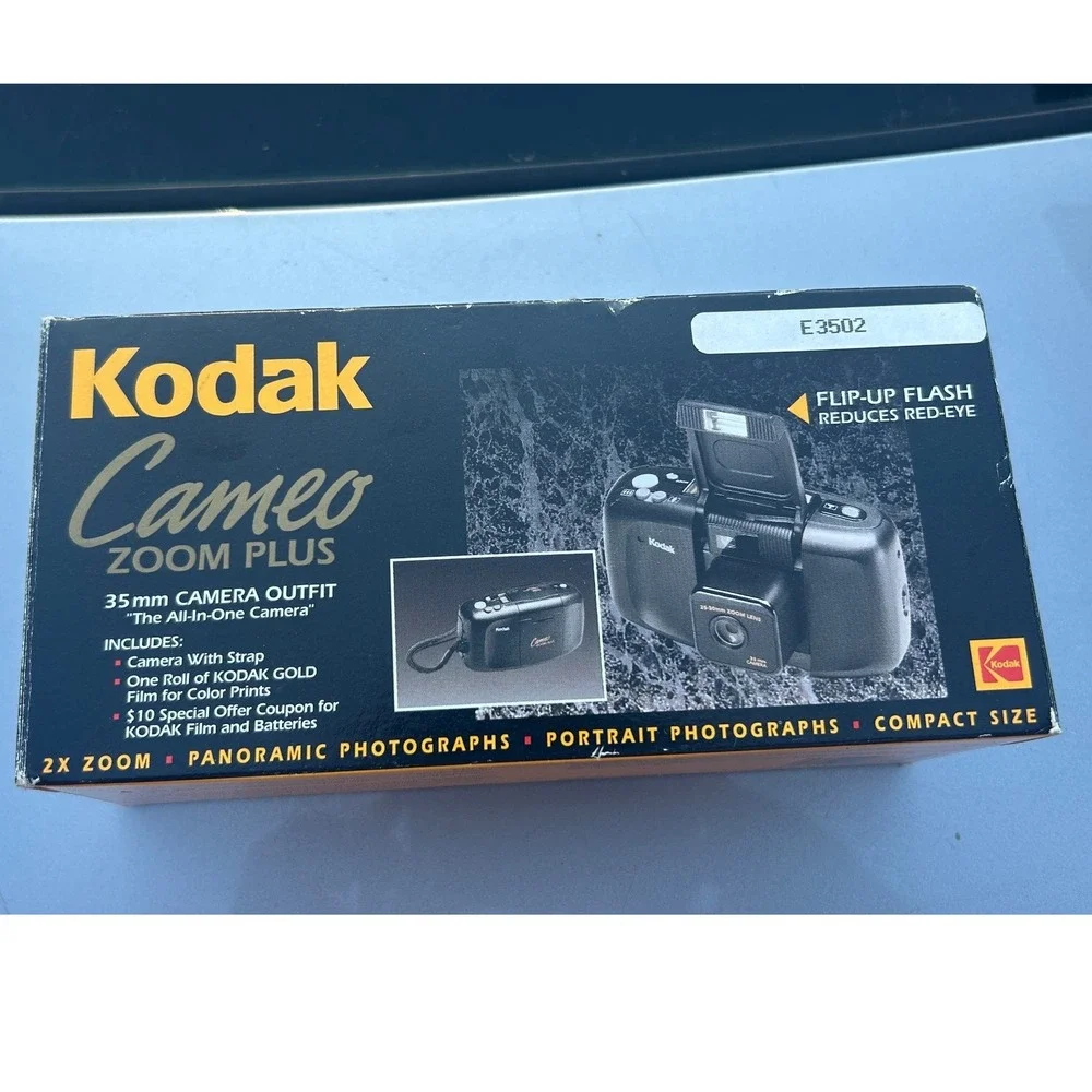 Kodak Cameo Zoom Plus vintage 90s‎ Camera 35mm Black Panoramic Flash tested